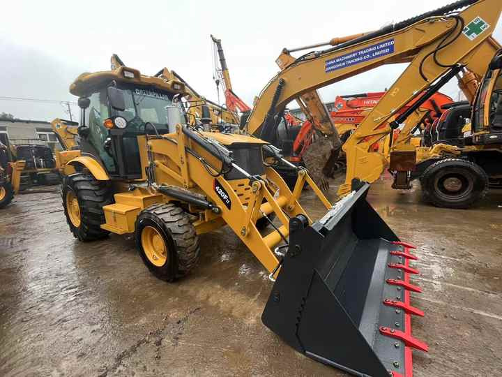Backhoe loader CAT 420F loader used cheap CAT 420F loader and digger in good running condition on sale - Backhoe loader: picture 5 Backhoe loader CAT 420F loader used cheap CAT 420F loader and digger in good running condition on sale - Backhoe loader: picture 5