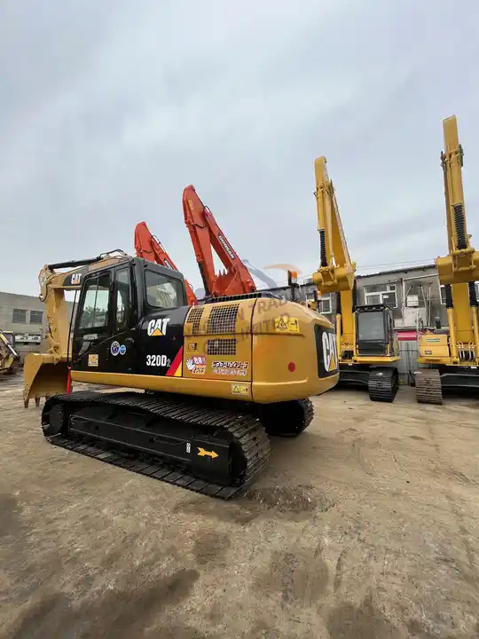 Cheaper Secondhand Cat 320d Hydraulic Crawler 20 Ton Caterpillar 320 Series Model Used Excavator Japan Original - Excavator: picture 3 Cheaper Secondhand Cat 320d Hydraulic Crawler 20 Ton Caterpillar 320 Series Model Used Excavator Japan Original - Excavator: picture 3