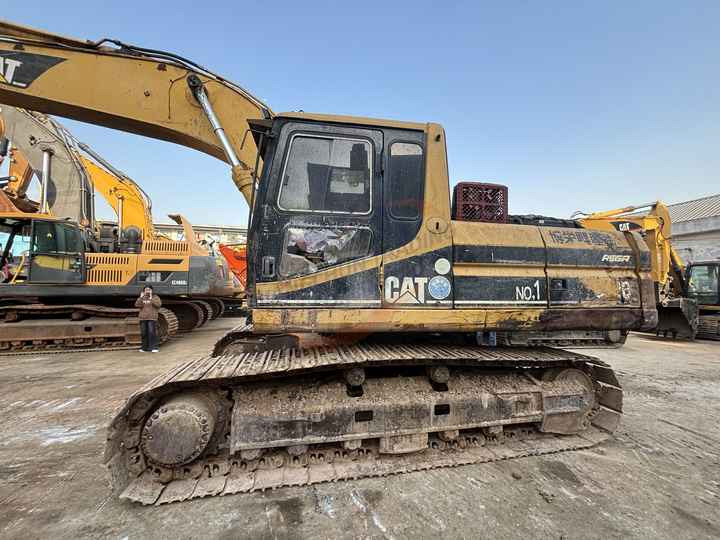Good Condition Second Hand Caterpillar 325bl Excavator Used Cat 325b 325bl with good condition in stock For Sale - Crawler excavator: picture 2 Good Condition Second Hand Caterpillar 325bl Excavator Used Cat 325b 325bl with good condition in stock For Sale - Crawler excavator: picture 2