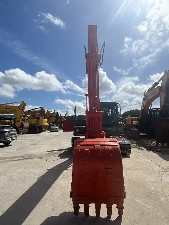 High Quality Original Landscaping Excavator Hitachi Zx120 Excavator With Thumb And Ditch Bucket In Shanghai - Crawler excavator: picture 4 High Quality Original Landscaping Excavator Hitachi Zx120 Excavator With Thumb And Ditch Bucket In Shanghai - Crawler excavator: picture 4