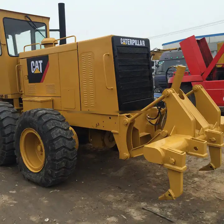 High Quality Second Hand Cat 140h Grader Used excellent Grader cat 140h 140k with good condition in Low Price on sale - Grader: picture 2 High Quality Second Hand Cat 140h Grader Used excellent Grader cat 140h 140k with good condition in Low Price on sale - Grader: picture 2