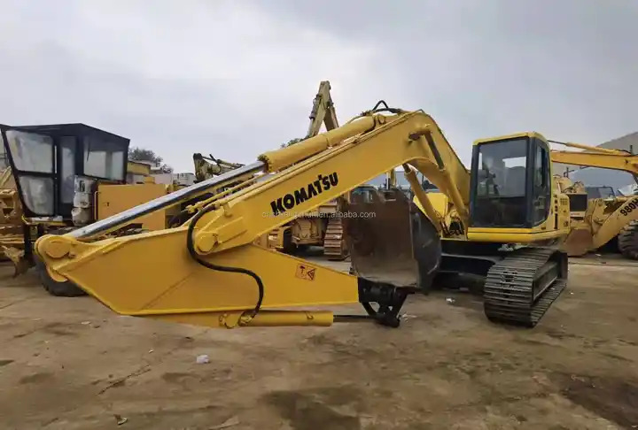 Original Well-Maintained Komatsu PC200-6 Used Excavator for sale - Crawler excavator: picture 5 Original Well-Maintained Komatsu PC200-6 Used Excavator for sale - Crawler excavator: picture 5