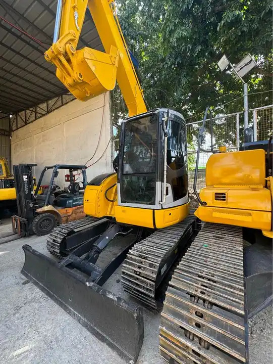 Second-Hand Used Komatsu PC 78 with Good Condition in Shanghai - Excavator: picture 5 Second-Hand Used Komatsu PC 78 with Good Condition in Shanghai - Excavator: picture 5