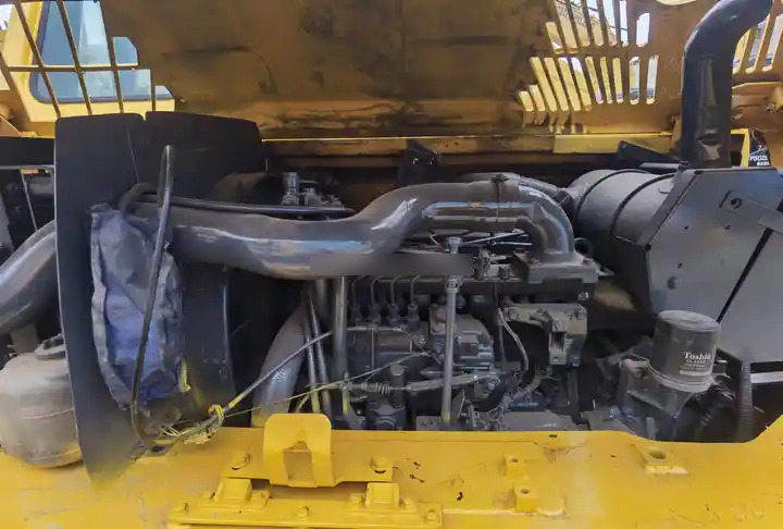 Second hand Komatsu PC60-7 excavator in good condition for sale - Crawler excavator: picture 5 Second hand Komatsu PC60-7 excavator in good condition for sale - Crawler excavator: picture 5