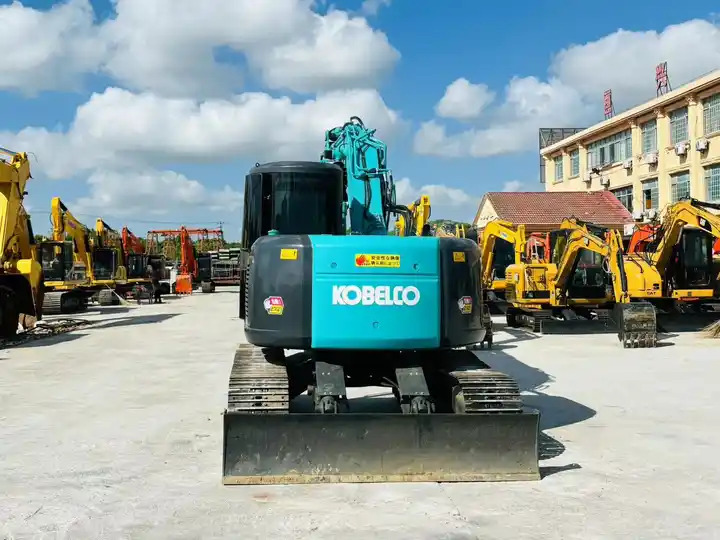 Shorter-tail Hydraulic Excavator Kobelco Sk135sr Sk115sr Japan Surplus Backhoe Excavator Machine In Shanghai - Crawler excavator: picture 2 Shorter-tail Hydraulic Excavator Kobelco Sk135sr Sk115sr Japan Surplus Backhoe Excavator Machine In Shanghai - Crawler excavator: picture 2