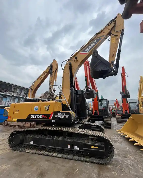 Used digger second Hand 20 ton Excavator Sany 215cpro Crawler Excavator on sale - Crawler excavator: picture 5 Used digger second Hand 20 ton Excavator Sany 215cpro Crawler Excavator on sale - Crawler excavator: picture 5