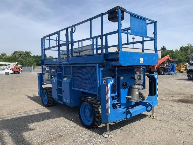 Scissor lift Genie GS4390 - 15,11m, diesel, 4x4: picture 8