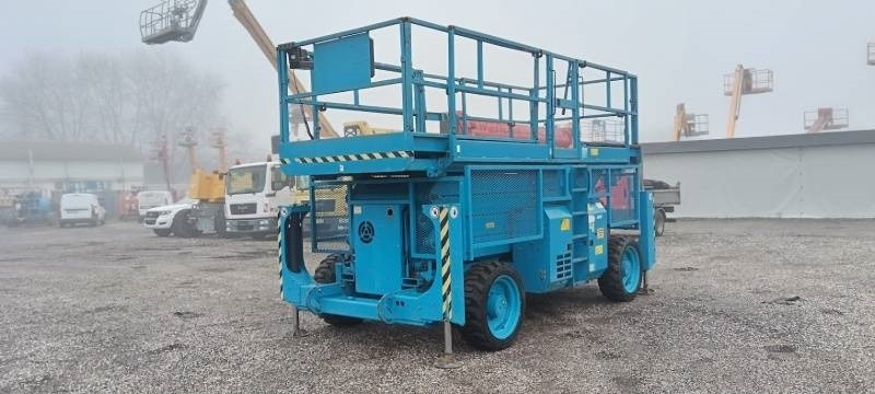 Genie GS4390 - 15,11m, diesel, 4x4 - Scissor lift: picture 2 Genie GS4390 - 15,11m, diesel, 4x4 - Scissor lift: picture 2