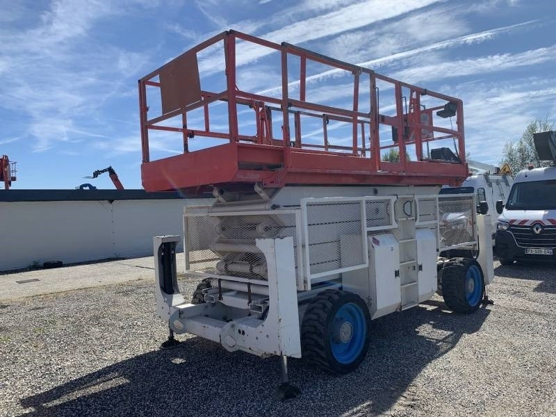 Genie GS5390 - 18m - 4x4 - Diesel - Scissor lift: picture 2 Genie GS5390 - 18m - 4x4 - Diesel - Scissor lift: picture 2