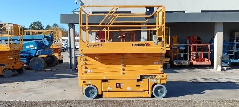 Haulotte Compact 14 - 14 m, electric - Scissor lift: picture 4 Haulotte Compact 14 - 14 m, electric - Scissor lift: picture 4