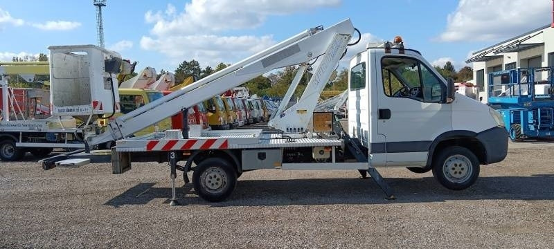 Iveco Daily Multitel 160 ALU DS - 16m  - Truck mounted aerial platform: picture 4 Iveco Daily Multitel 160 ALU DS - 16m  - Truck mounted aerial platform: picture 4