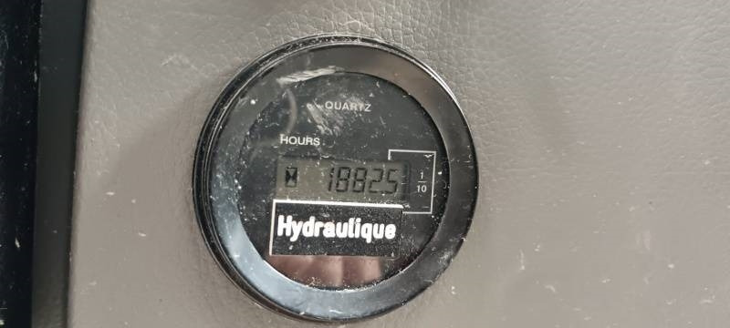 Renault Maxity Comilev EN160TVL - 16,5m, 200kg on lease Renault Maxity Comilev EN160TVL - 16,5m, 200kg: picture 20 Renault Maxity Comilev EN160TVL - 16,5m, 200kg on lease Renault Maxity Comilev EN160TVL - 16,5m, 200kg: picture 20