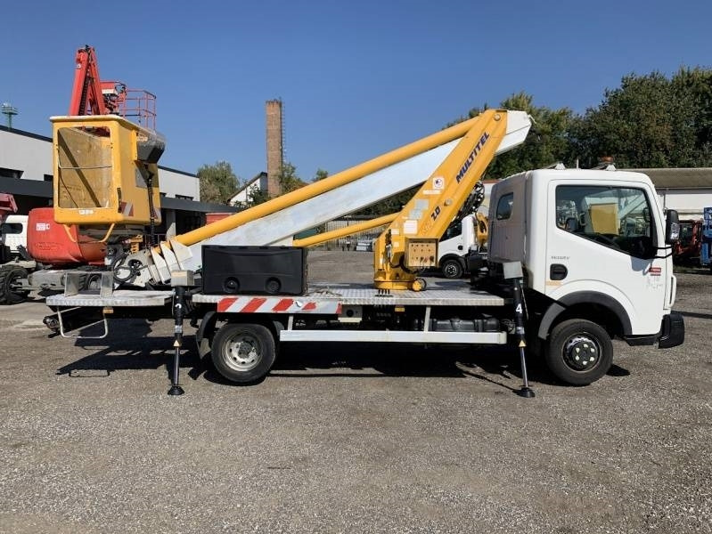 Renault Maxity Multitel MT202DS - 20m - 200 kg - Truck mounted aerial platform: picture 4 Renault Maxity Multitel MT202DS - 20m - 200 kg - Truck mounted aerial platform: picture 4