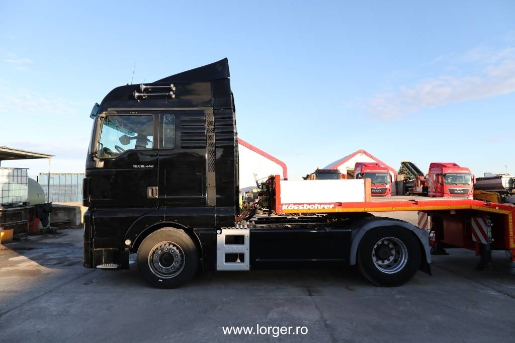 MAN TGX 18.440 4x2 BLS + Trailer Kässbohrer LB3 Lowbed - Tractor unit: picture 2 MAN TGX 18.440 4x2 BLS + Trailer Kässbohrer LB3 Lowbed - Tractor unit: picture 2