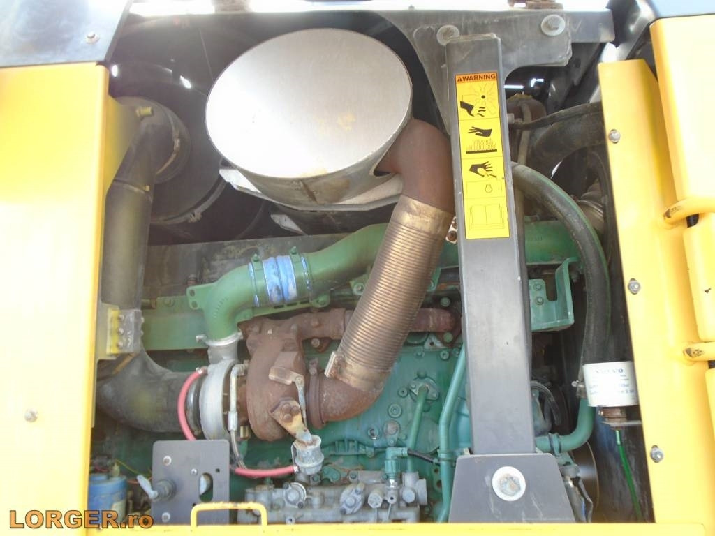 Grader Volvo G 990: picture 14