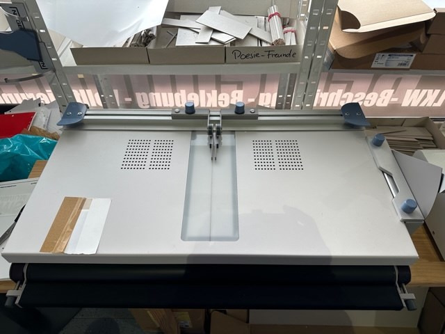 Fastbind Casematic H 32 PRO - Printing machinery: picture 3 Fastbind Casematic H 32 PRO - Printing machinery: picture 3