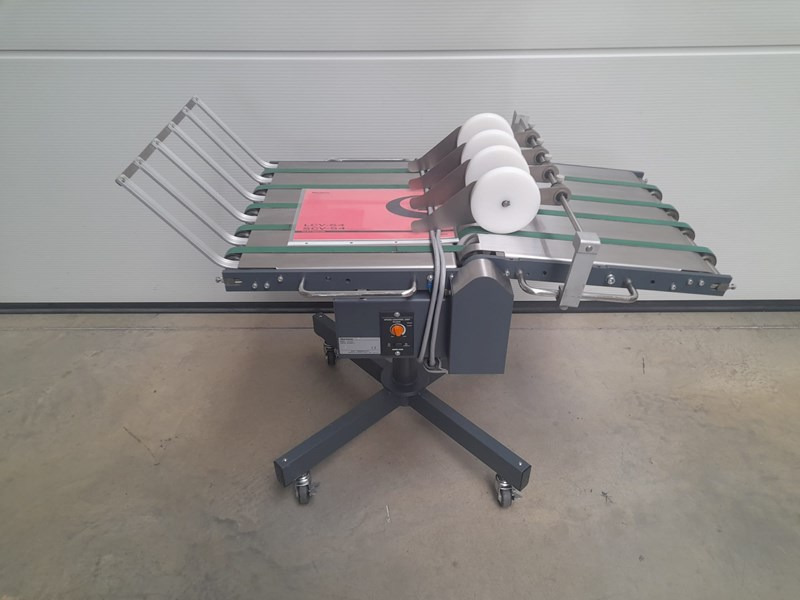 Horizon LCV-54 - Folding machine: picture 1 Horizon LCV-54 - Folding machine: picture 1