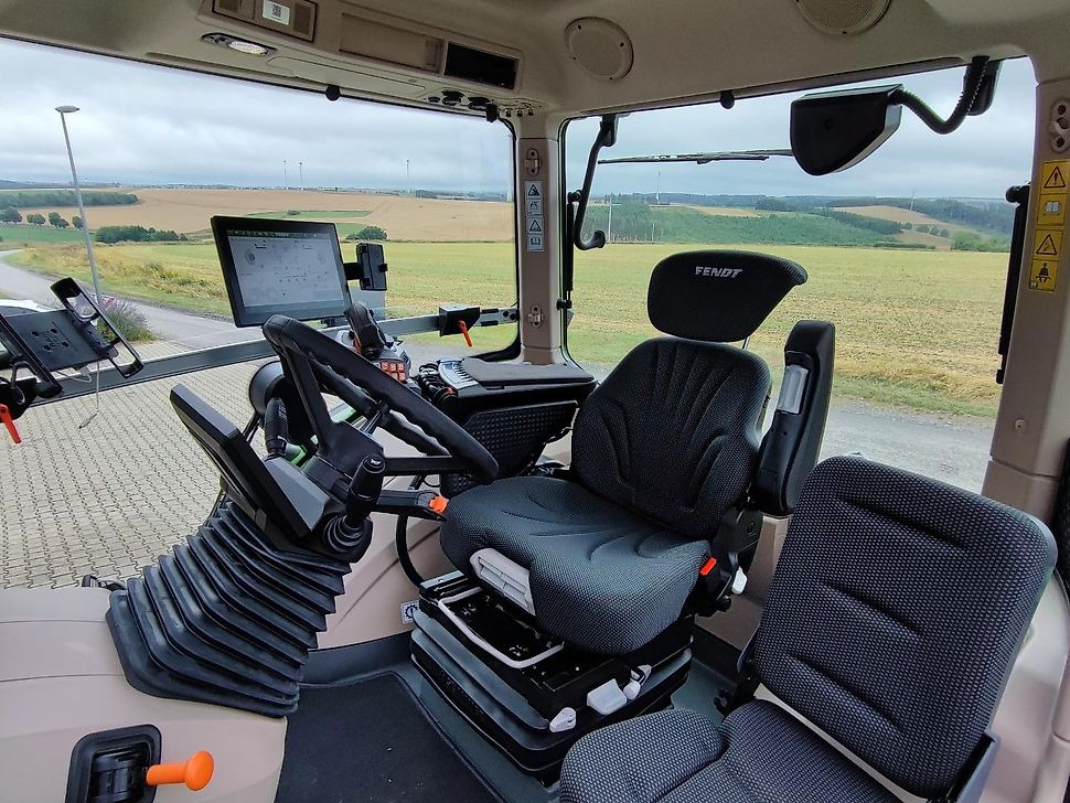 J.Reiff Sarl
Herr Stefan Neukirch - 77 Z.I in den - Farm tractor: picture 5 J.Reiff Sarl
Herr Stefan Neukirch - 77 Z.I in den - Farm tractor: picture 5