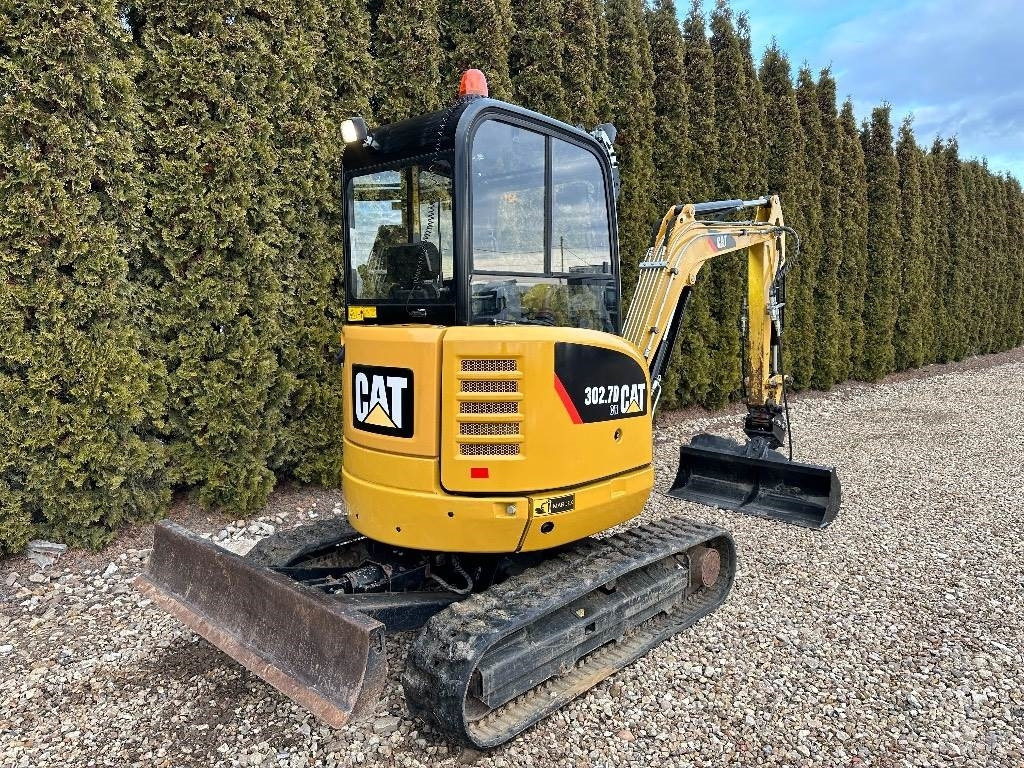 Mini excavator CAT 302.7D CR: picture 6