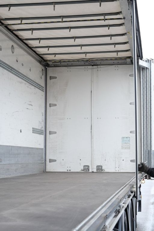 Closed box semi-trailer EKERI T3-A / SEITLICHE TÜREN /FALTWAND EDSCHA ! EKERI T3-A / SEITLICHE TÜREN /FALTWAND EDSCHA !: picture 26 Closed box semi-trailer EKERI T3-A / SEITLICHE TÜREN /FALTWAND EDSCHA ! EKERI T3-A / SEITLICHE TÜREN /FALTWAND EDSCHA !: picture 26