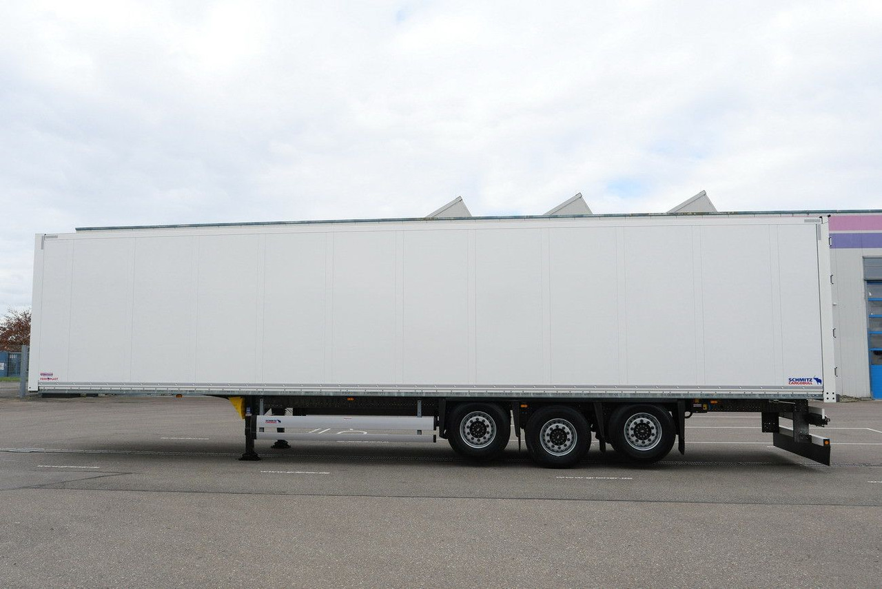 Schmitz Cargobull SKO 24/3 x ZURRLEISTE / 2 x LIFTACHSE 90 tsd km - Closed box semi-trailer: picture 5 Schmitz Cargobull SKO 24/3 x ZURRLEISTE / 2 x LIFTACHSE 90 tsd km - Closed box semi-trailer: picture 5