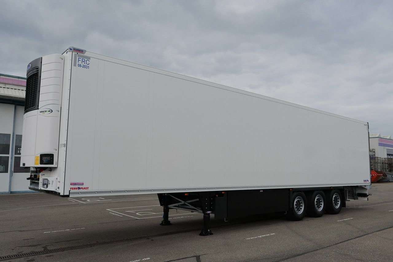 Schmitz Cargobull SKO 24/FP 45 cool /V7 / DOPPELSTOCK/DRP/ 1550 - Closed box semi-trailer: picture 3 Schmitz Cargobull SKO 24/FP 45 cool /V7 / DOPPELSTOCK/DRP/ 1550 - Closed box semi-trailer: picture 3