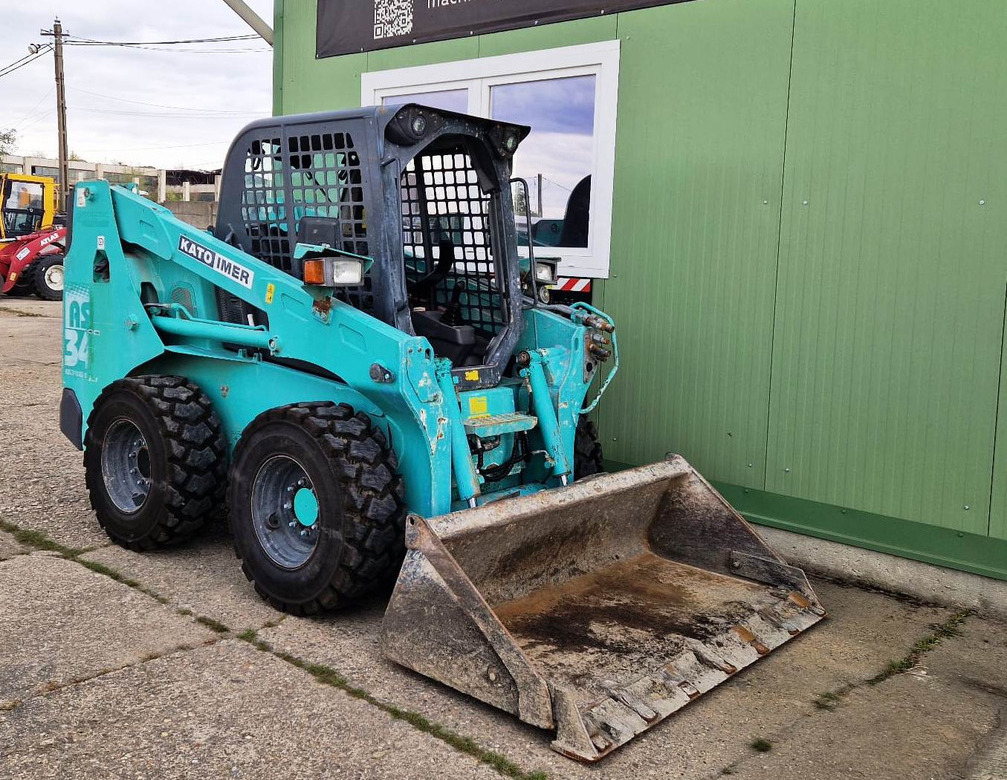 KATO AS34 - Skid steer loader: picture 3 KATO AS34 - Skid steer loader: picture 3