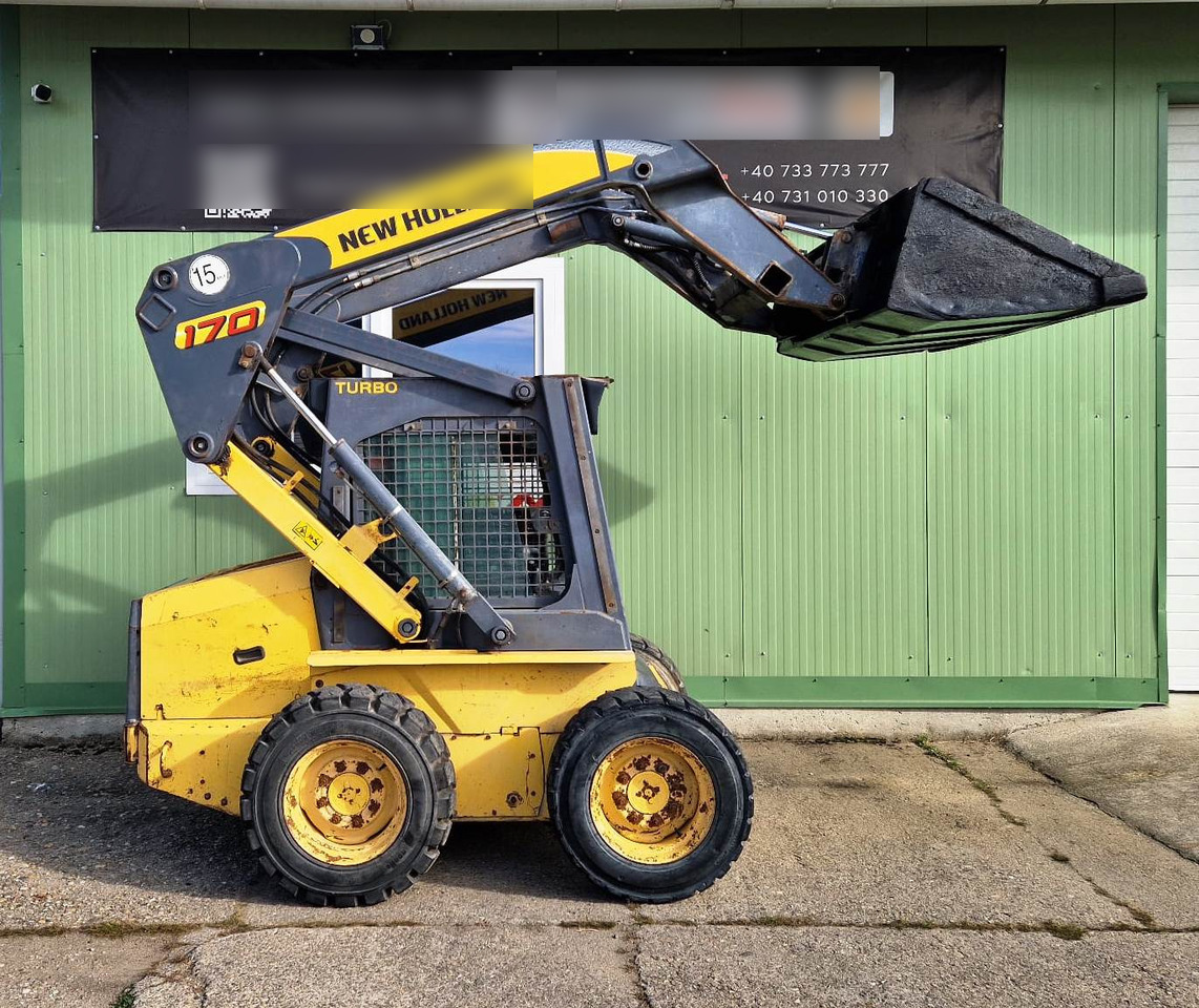 NEW HOLLAND S170 - Skid steer loader: picture 5 NEW HOLLAND S170 - Skid steer loader: picture 5
