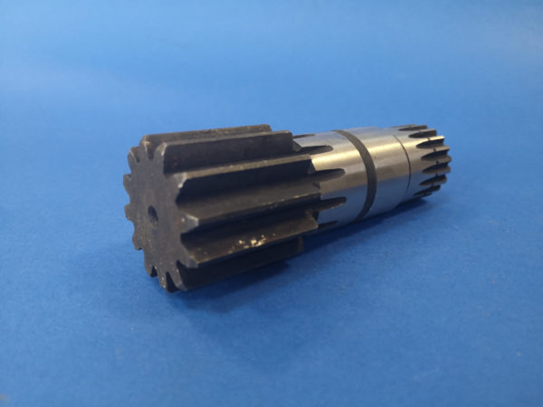 010220A Wałek silnika obrotu Caterpillar 301.6; nr Cat 144-5975, 139-7340 - Swing motor for Construction machinery: picture 5 010220A Wałek silnika obrotu Caterpillar 301.6; nr Cat 144-5975, 139-7340 - Swing motor for Construction machinery: picture 5