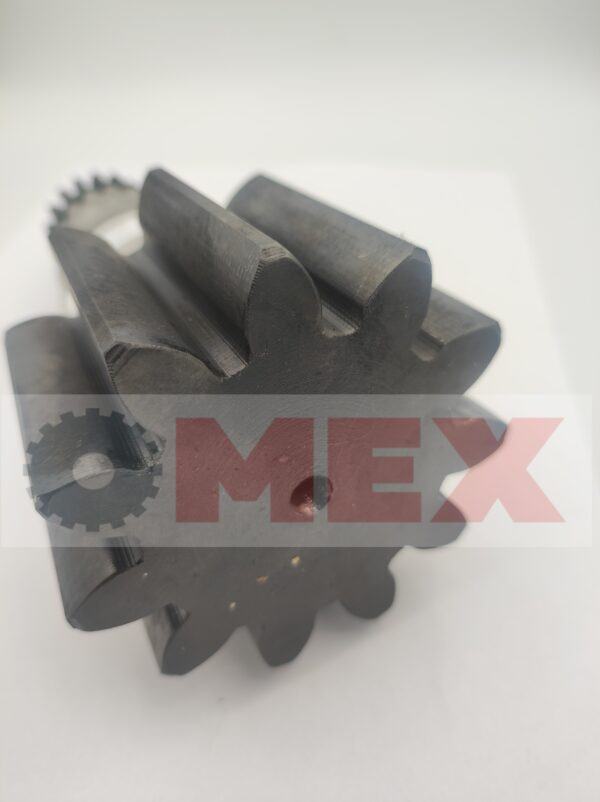 010790A Wałek silnika obrotu Takeuchi TB235 - Swing motor for Construction machinery: picture 2 010790A Wałek silnika obrotu Takeuchi TB235 - Swing motor for Construction machinery: picture 2
