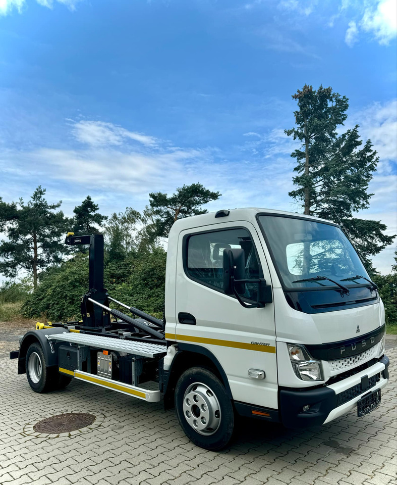 FUSO Canter 9C18 Abrollkipper Marrel AL4 - Hook lift truck: picture 1 FUSO Canter 9C18 Abrollkipper Marrel AL4 - Hook lift truck: picture 1