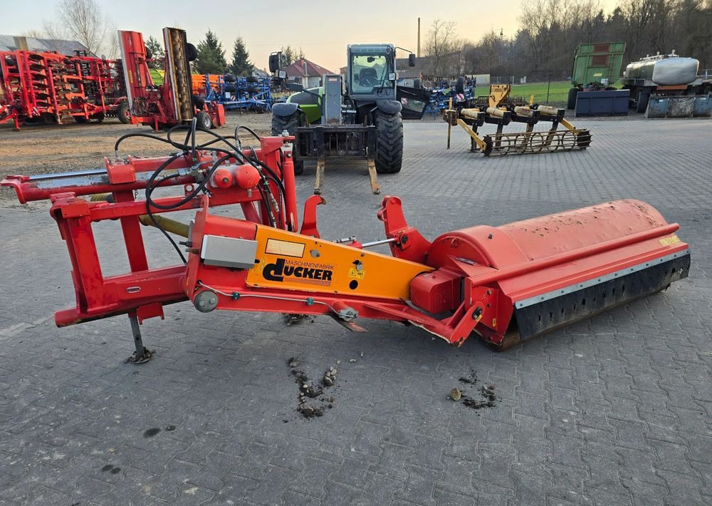 Inny Ducker - Mower: picture 1 Inny Ducker - Mower: picture 1