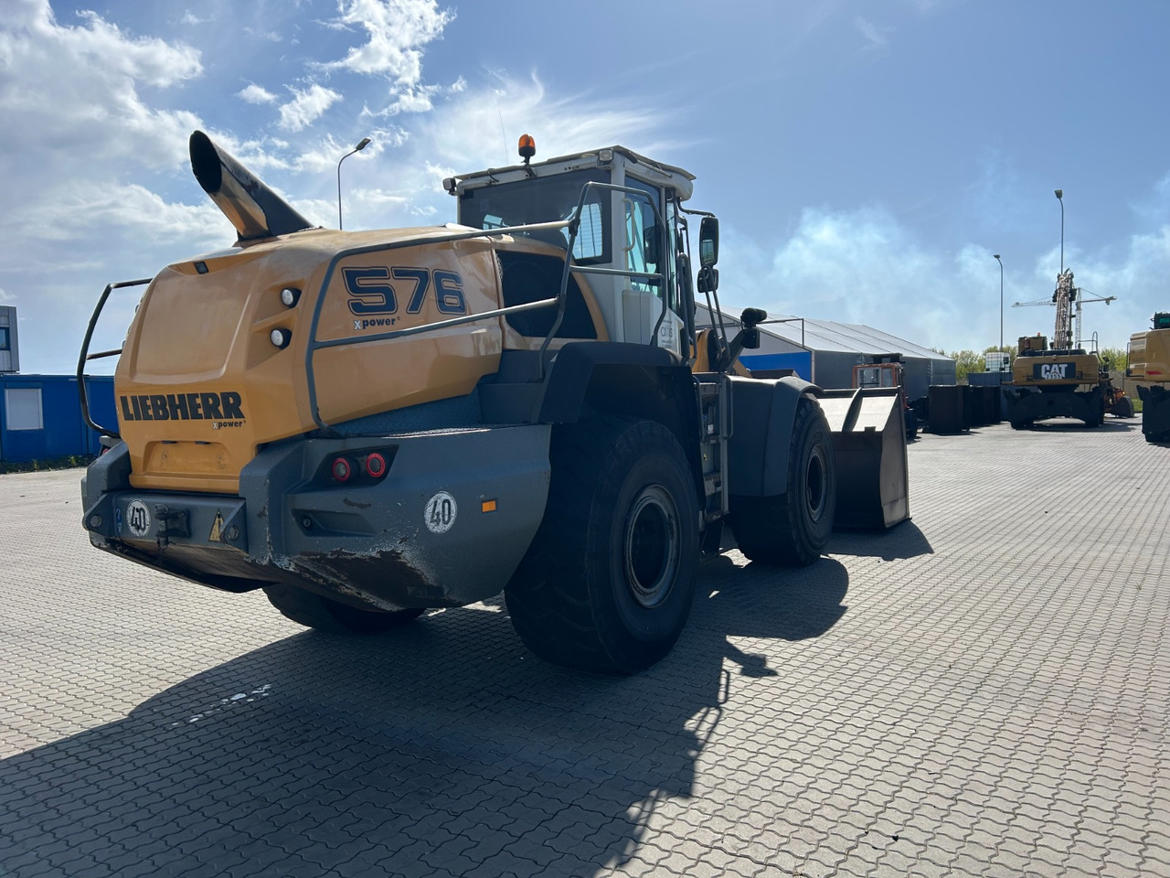 Wheel loader LIEBHERR L576: picture 6 Wheel loader LIEBHERR L576: picture 6