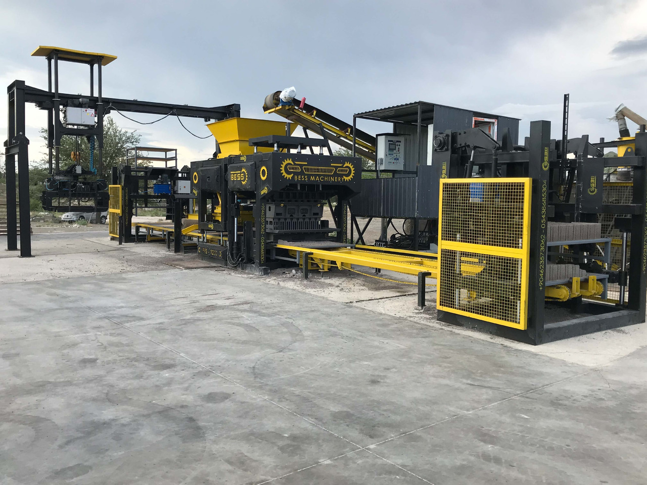 Hollow Block Making Machine | PRS-1200 Full Automatic - Block making machine: picture 3 Hollow Block Making Machine | PRS-1200 Full Automatic - Block making machine: picture 3