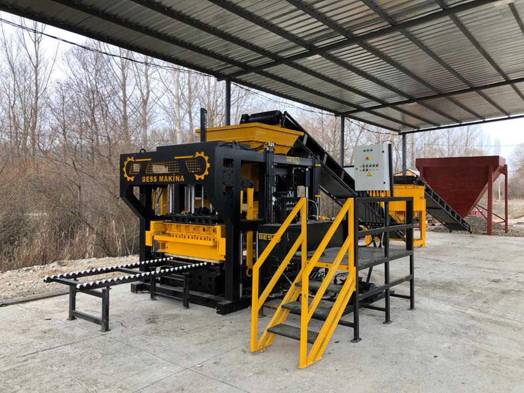 Semi-Automatic Hollow Block Machine | PRS-400 - Block making machine: picture 5 Semi-Automatic Hollow Block Machine | PRS-400 - Block making machine: picture 5