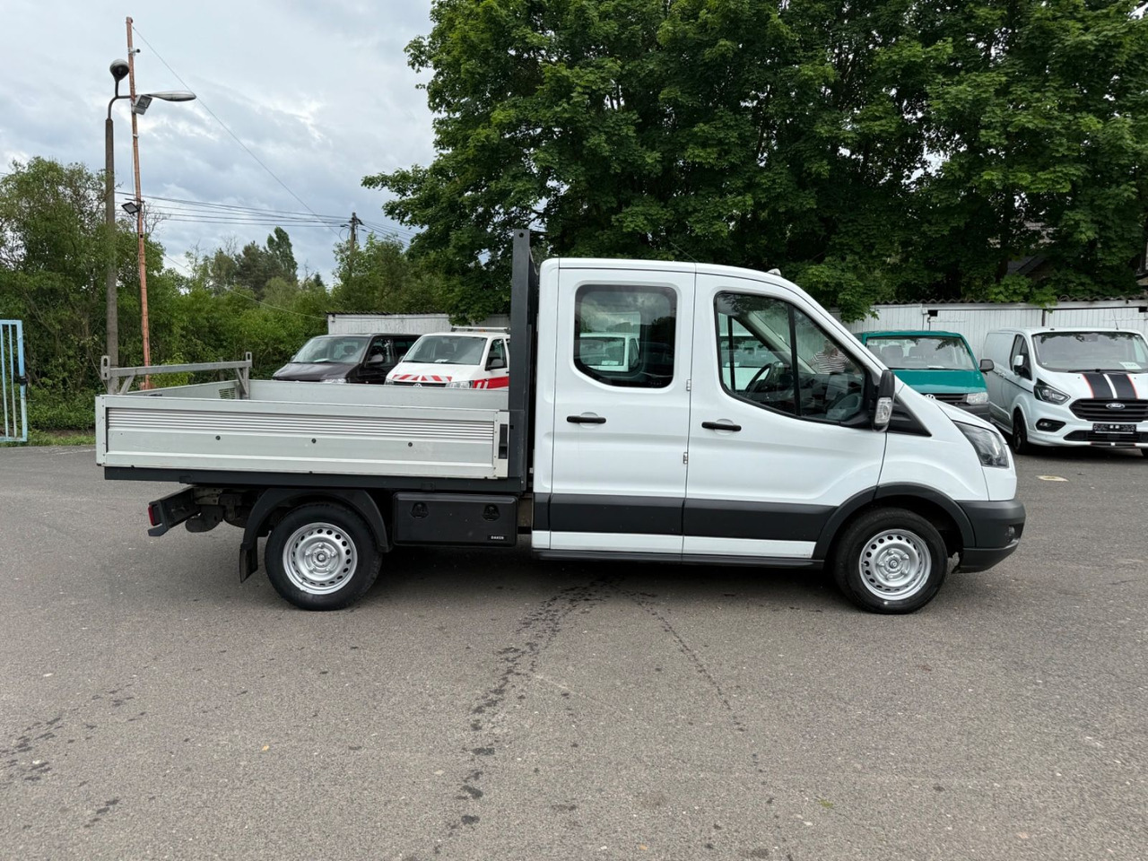Ford Transit Pritsche 310 L2 Doppelkabine - Flatbed van, Combi van: picture 3 Ford Transit Pritsche 310 L2 Doppelkabine - Flatbed van, Combi van: picture 3