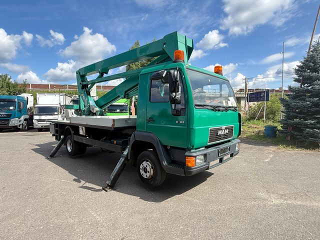 Truck mounted aerial platform MAN 8.163 Hubarbeitsbühne: picture 9