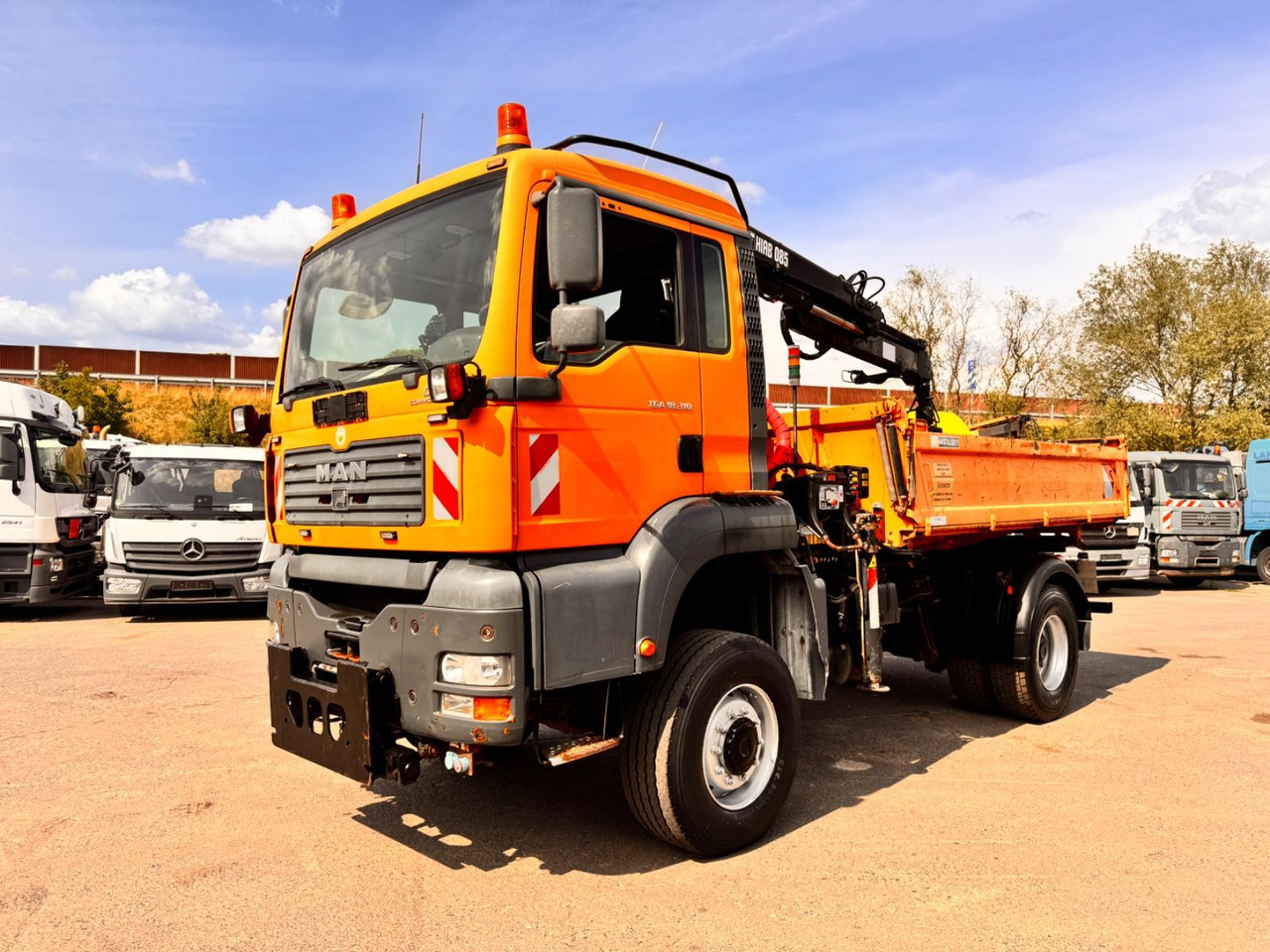 MAN TGA 18.310 Kipper - Kran 4x4 - Tipper, Crane truck: picture 3 MAN TGA 18.310 Kipper - Kran 4x4 - Tipper, Crane truck: picture 3