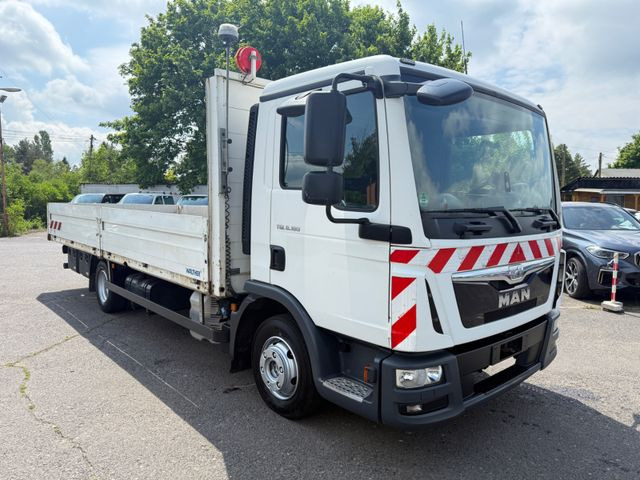 MAN TGL 8.180 - Dropside/ Flatbed truck: picture 2 MAN TGL 8.180 - Dropside/ Flatbed truck: picture 2