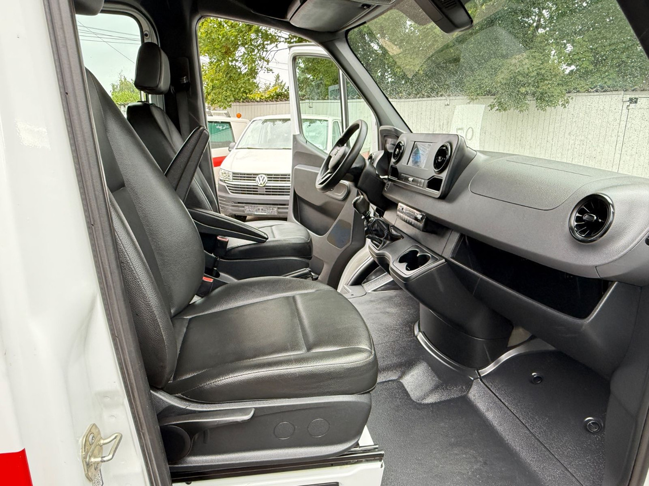 Flatbed van, Combi van Mercedes-Benz Sprinter 217 Pritsche DoKa: picture 10