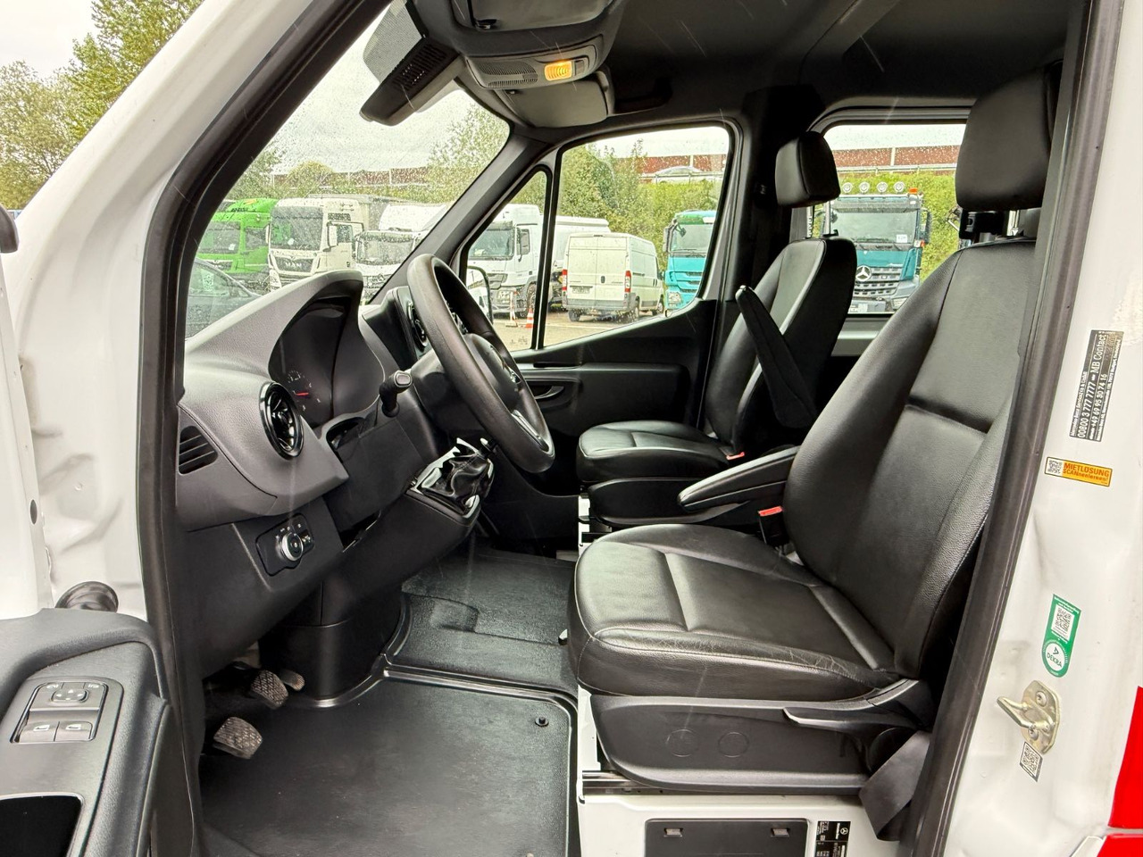 Flatbed van, Combi van Mercedes-Benz Sprinter 217 Pritsche DoKa: picture 11