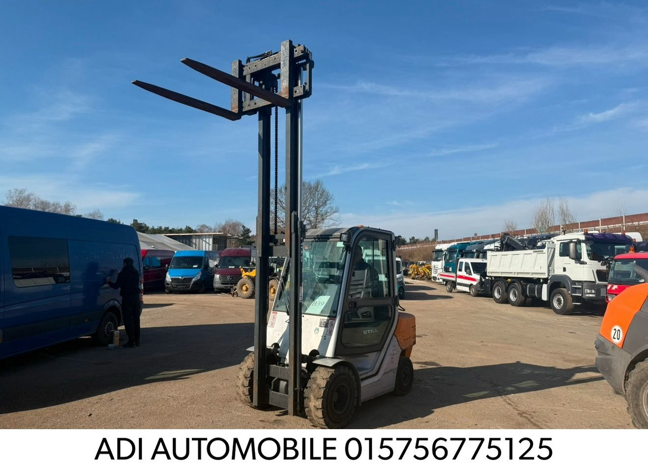 Forklift Still RC 40-30: picture 1