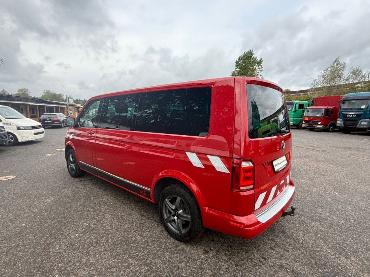 Volkswagen T6 Transporter Bus Multivan Comfortline lang - Small van: picture 5 Volkswagen T6 Transporter Bus Multivan Comfortline lang - Small van: picture 5