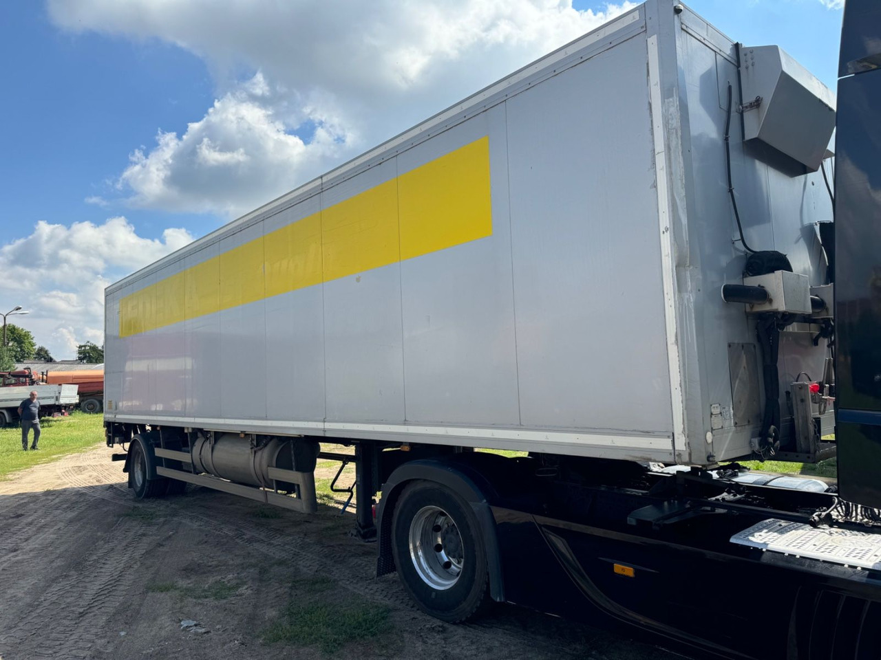 Wagen-Mayer HSK 10-9 mit LBW - Refrigerator semi-trailer: picture 2 Wagen-Mayer HSK 10-9 mit LBW - Refrigerator semi-trailer: picture 2