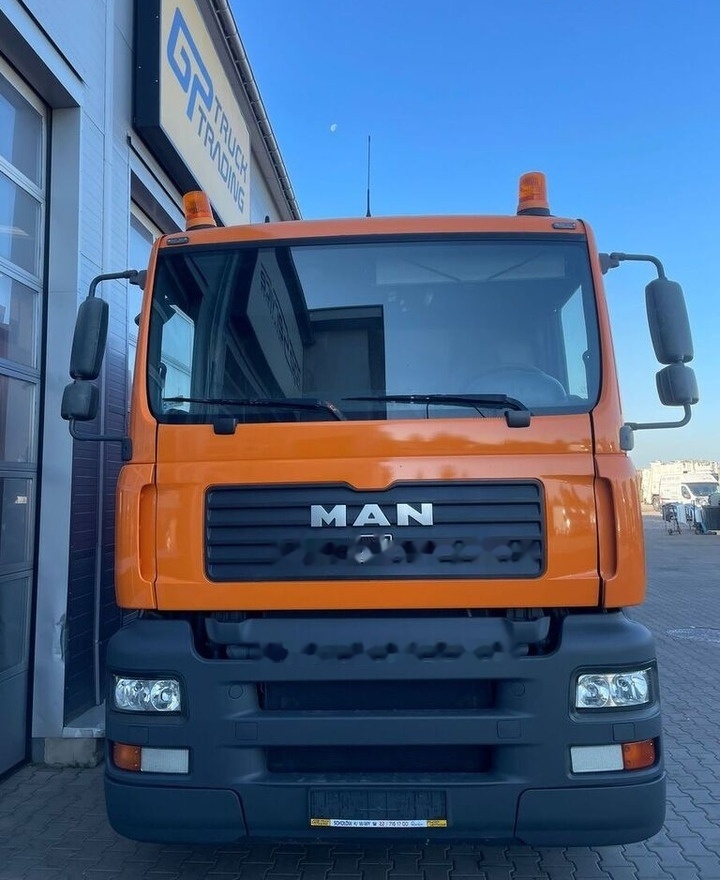 MAN TGA 26.320 - Garbage truck: picture 3 MAN TGA 26.320 - Garbage truck: picture 3