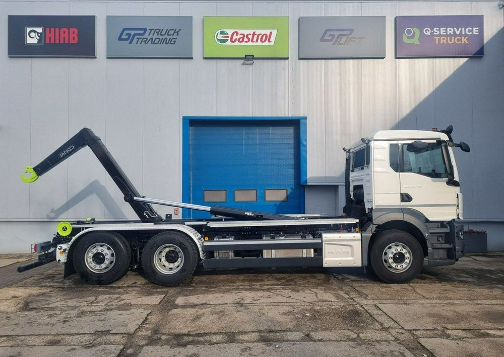 MAN TGS 26.360 - Garbage truck: picture 4 MAN TGS 26.360 - Garbage truck: picture 4