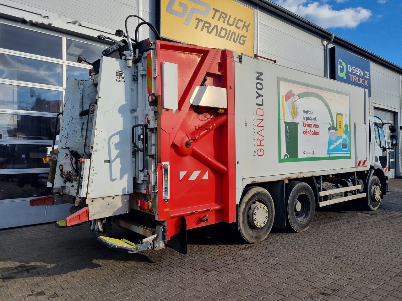 Renault Premium 270 - Garbage truck: picture 4 Renault Premium 270 - Garbage truck: picture 4