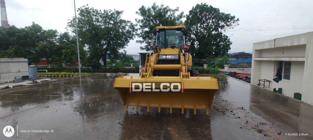 New Backhoe loader CATERPILLAR 424: picture 9