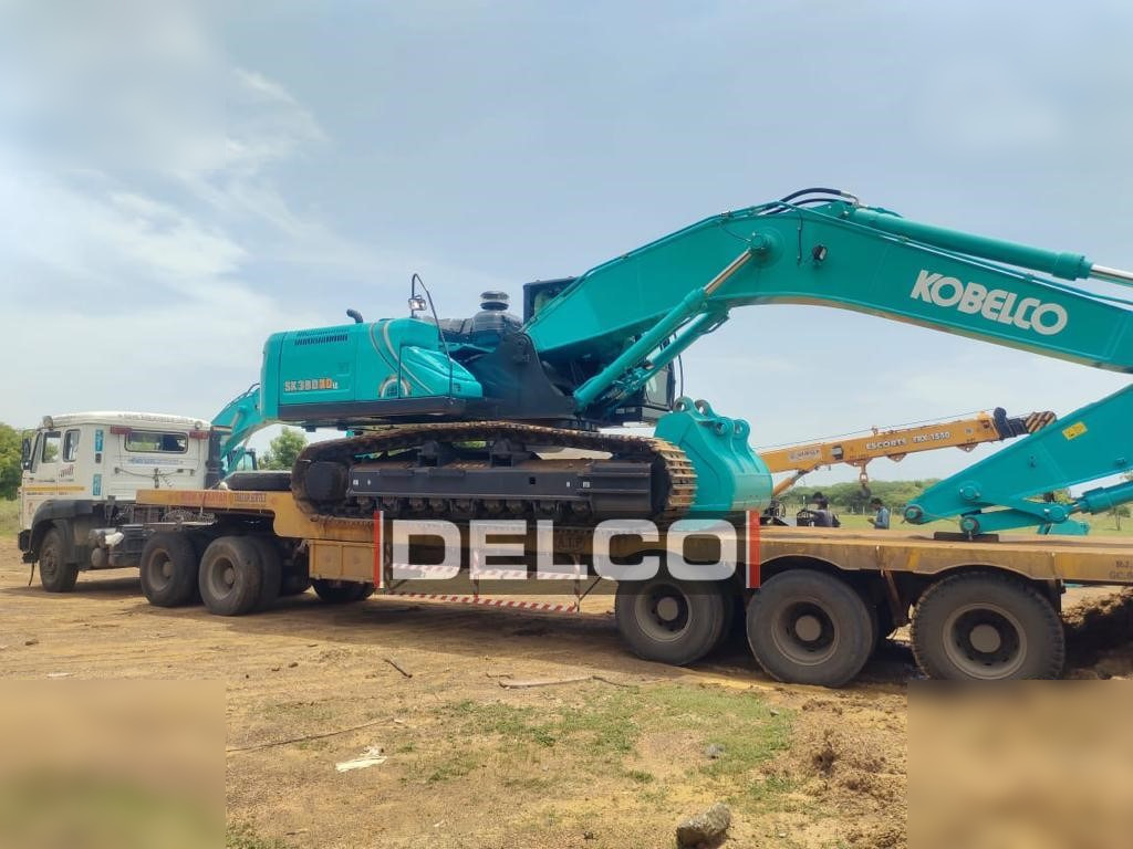 New Crawler excavator KOBELCO SK380XD LC-10: picture 10