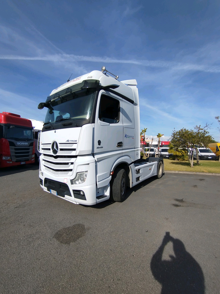 Mercedes Actros 1848 - Tractor unit: picture 3 Mercedes Actros 1848 - Tractor unit: picture 3